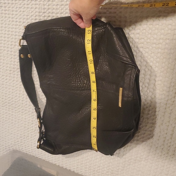 Vince Camuto Hobo Leather Bag (28) - Picture 2 of 8